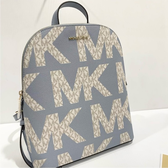 NWT $298 MICHAEL KORS CINDY LARGE GRAPHIC LOGO BACKPACK PALE BLUE MULTI - Picture 9 of 10